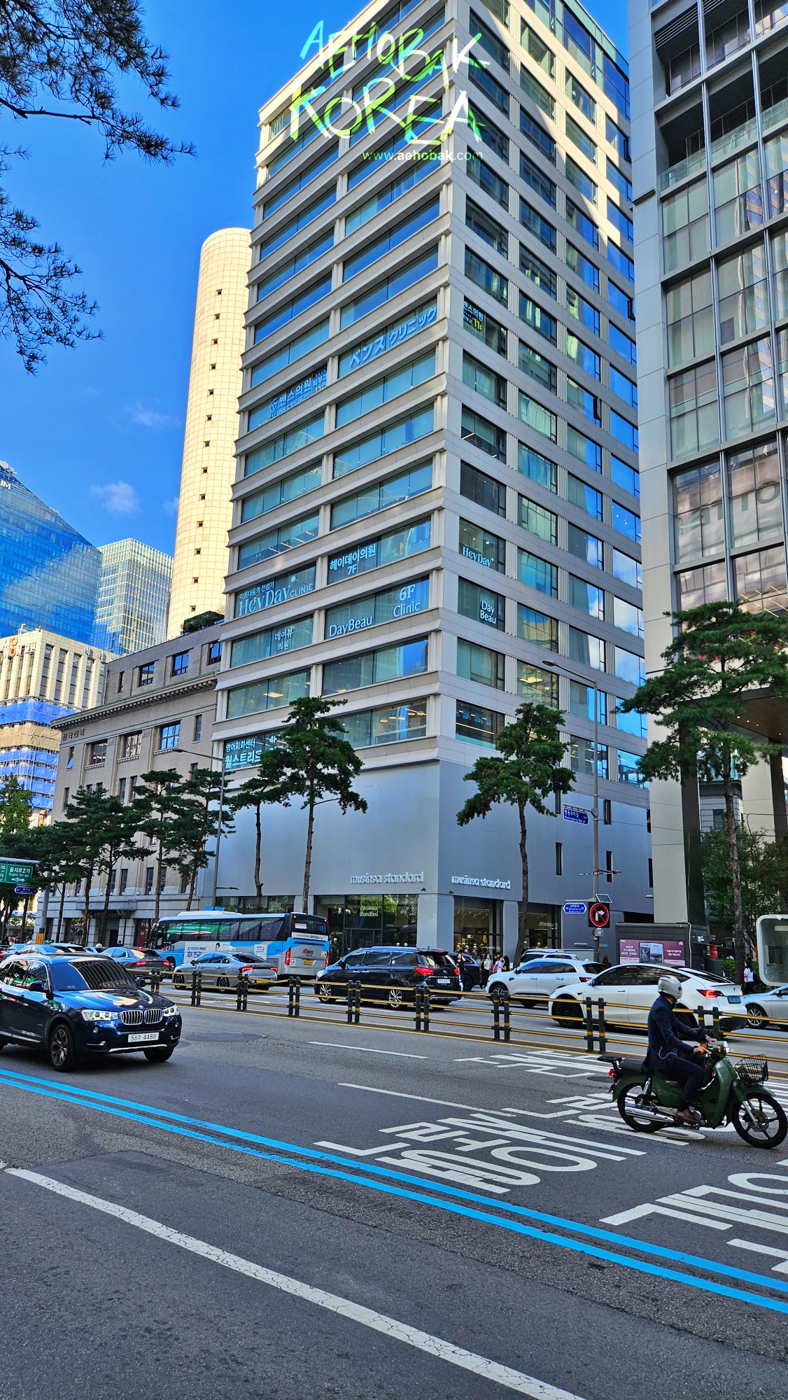 Dress Like a Korean Local: Your Guide to Musinsa Standard in Myeongdong