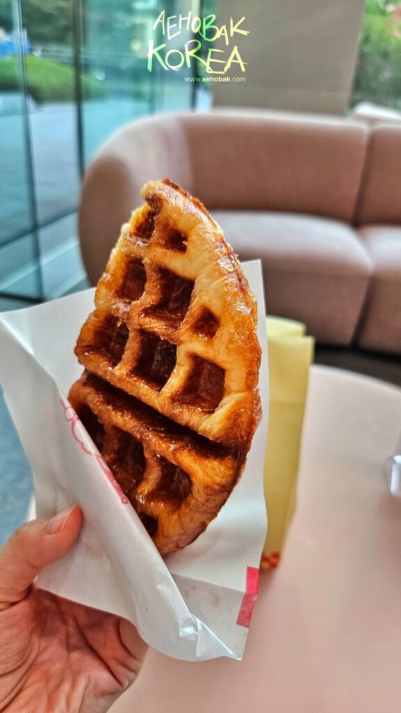 take out food korea, korea street food, korea croffle, croffle picture, croffle waffle, croffle price, croffle feature, croffle taste